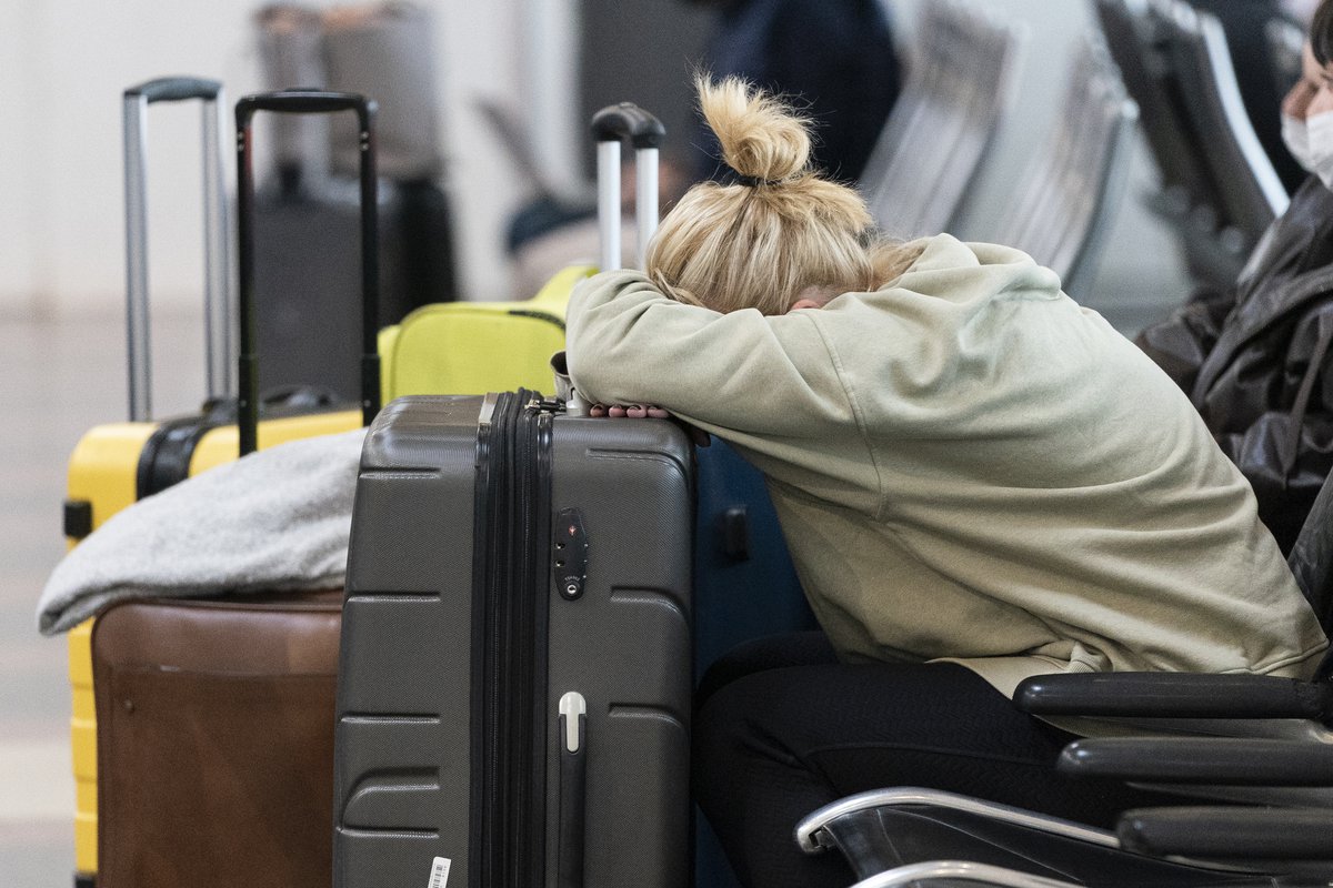 Travel Memes Perfect for Those Stuck at The Airport - fansoftrends